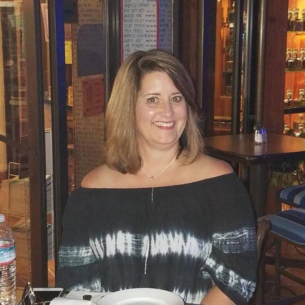 Meet your Posher, Debi